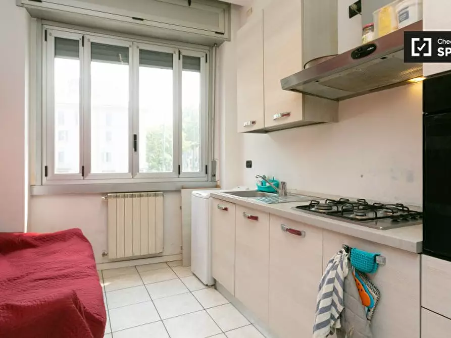 Immagine 10 di Camera condivisa in affitto  in Viale Liguria a Milano