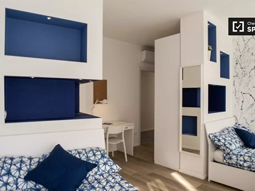 Immagine 3 di Camera condivisa in affitto  in Via Siusi a Milano