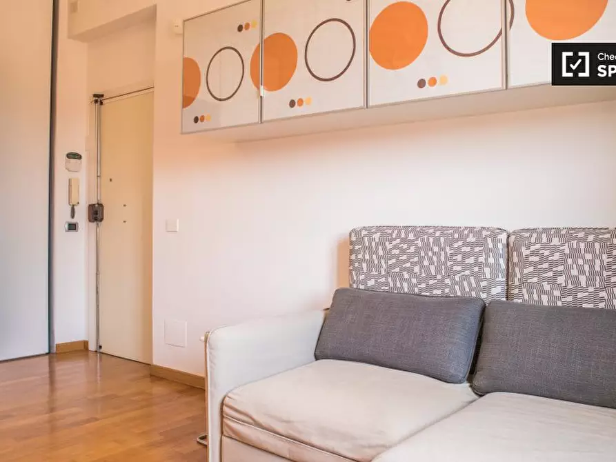 Immagine 5 di Appartamento in affitto  in Via Conte di Carmagnola, 00176 Roma RM, Italy a Roma