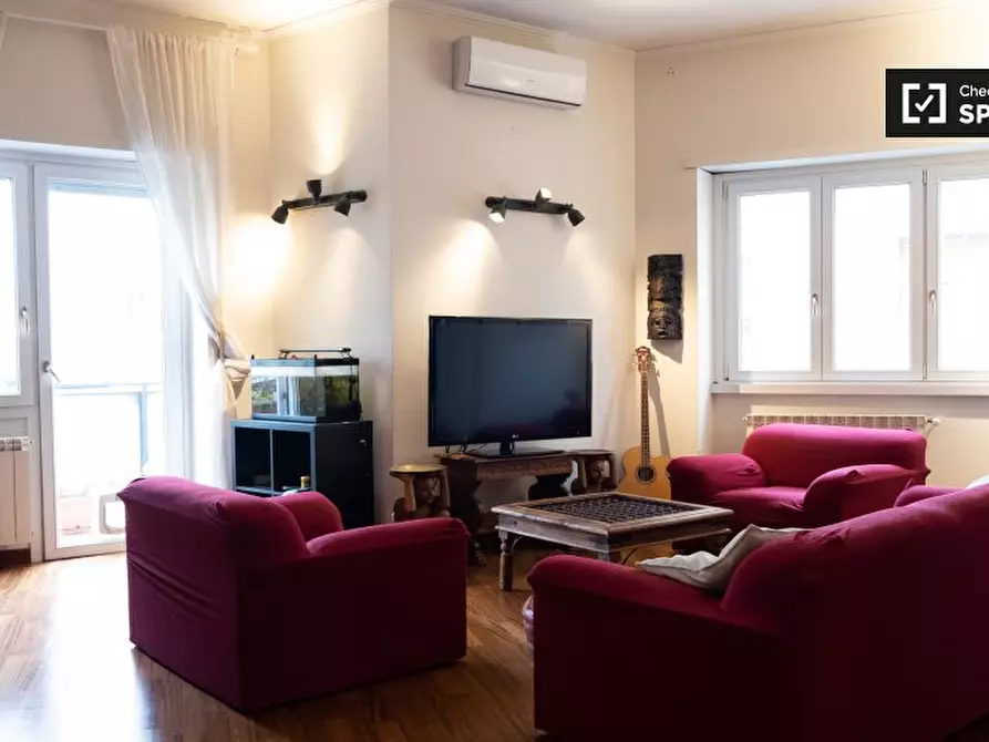 Immagine 15 di Camera condivisa in affitto  in Via Bonaventura Cerretti a Roma