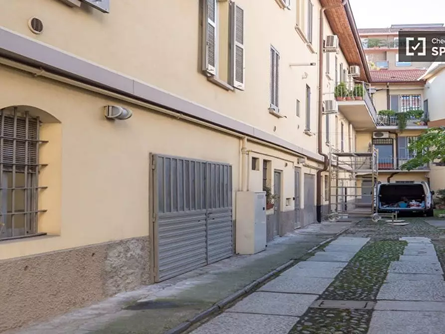 Immagine 18 di Ufficio in affitto  in Viale Coni Zugna a Milano