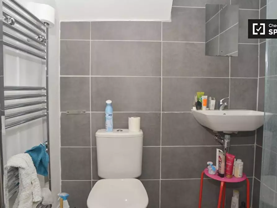 Immagine 17 di Camera condivisa in affitto  in Berriman Rd a Islington