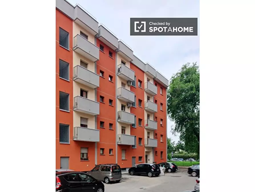 Immagine 14 di Camera condivisa in affitto  in Via Nikolajevka a Milano