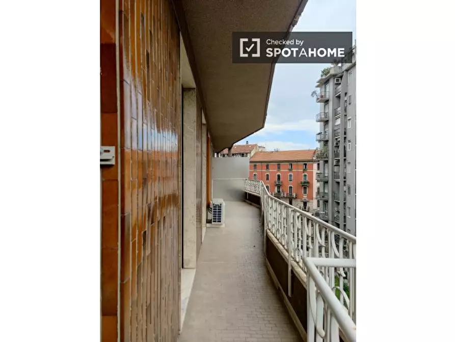 Immagine 6 di Camera condivisa in affitto  in Via Amedeo D'Aosta a Milano