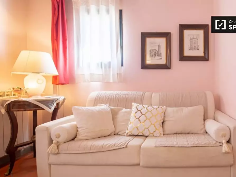 Immagine 4 di Appartamento in affitto  in Via Rosina a Firenze