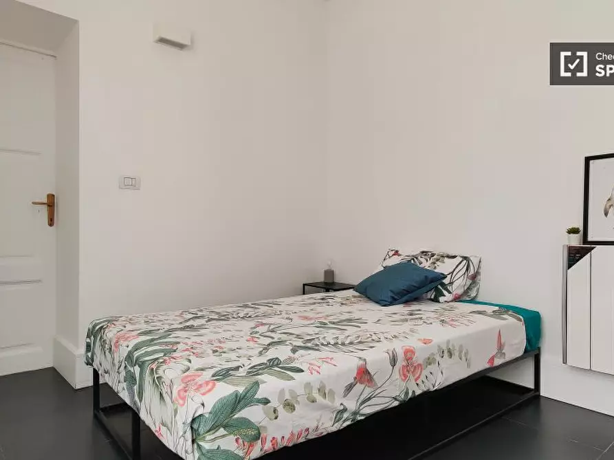 Immagine 4 di Camera condivisa in affitto  in Corso Venezia a Milano