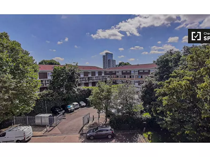 Immagine 15 di Camera condivisa in affitto  in Burwell Walk a Poplar