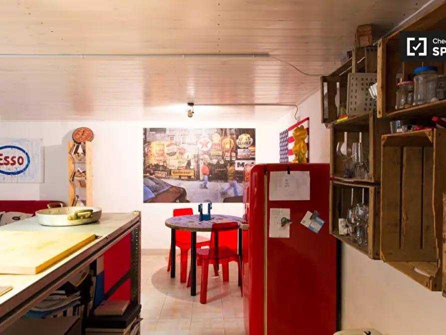 Immagine 11 di Appartamento in affitto  in Via Emilio Cornalia, 20124 Milano MI, Italy a Milano