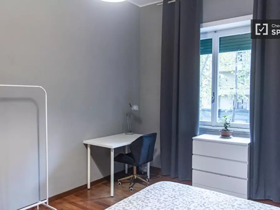 Immagine 2 di Camera condivisa in affitto  in Viale Parioli a Roma