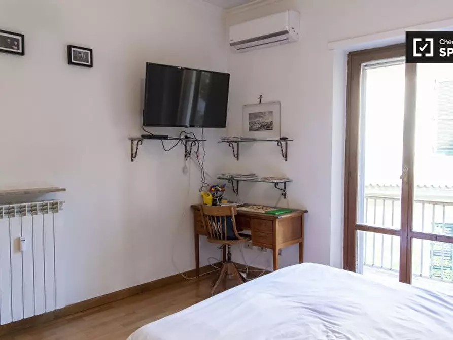Immagine 13 di Appartamento in affitto  in Via Icilio a Roma