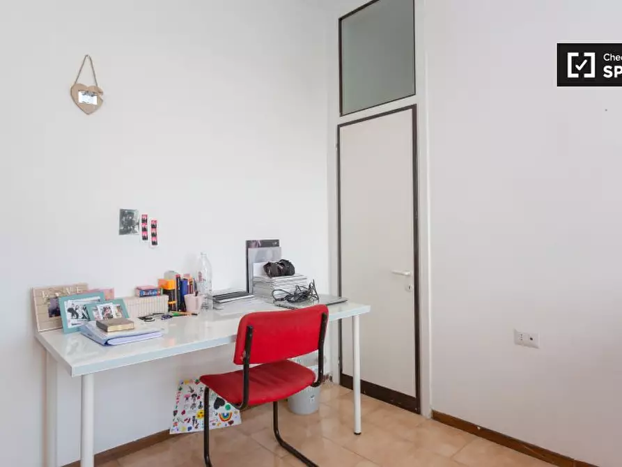 Immagine 3 di Camera condivisa in affitto  in Via Michele Saponaro a Milano