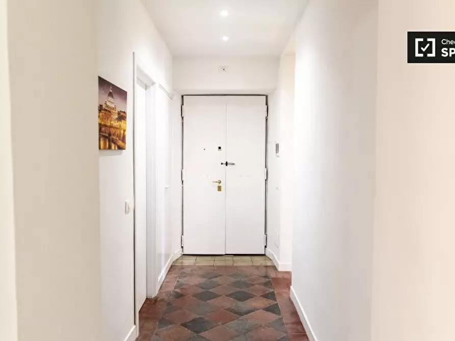 Immagine 18 di Camera condivisa in affitto  in Viale Regina Margherita a Roma