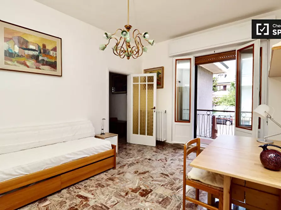 Immagine 3 di Camera condivisa in affitto  in Via Pietro Maffi a Milano