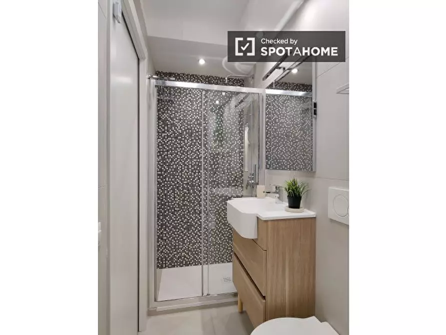 Immagine 11 di Appartamento in affitto  in Via Giuseppe Sirtori a Milano