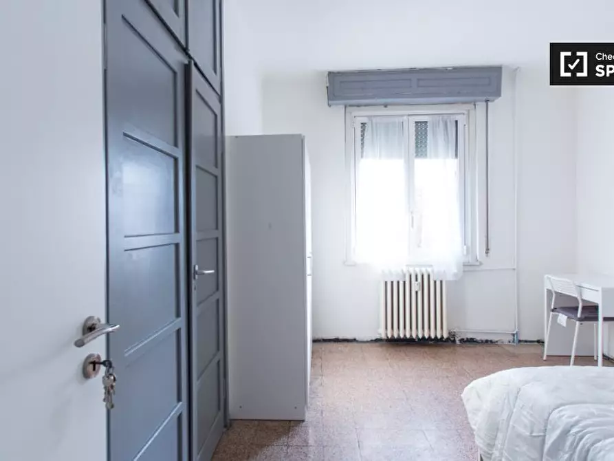 Immagine 1 di Camera condivisa in affitto  in Via Jacopino da Tradate a Milano