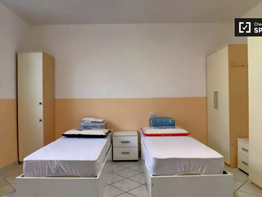 Immagine 4 di Camera condivisa in affitto  in Via Giovanni Ameglio a Milano