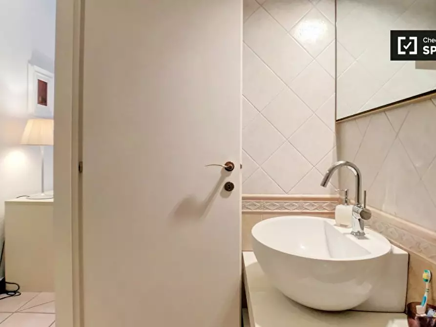 Immagine 13 di Ufficio in affitto  in Via Galvano Fiamma, 20129 Milano MI, Italy a Milano