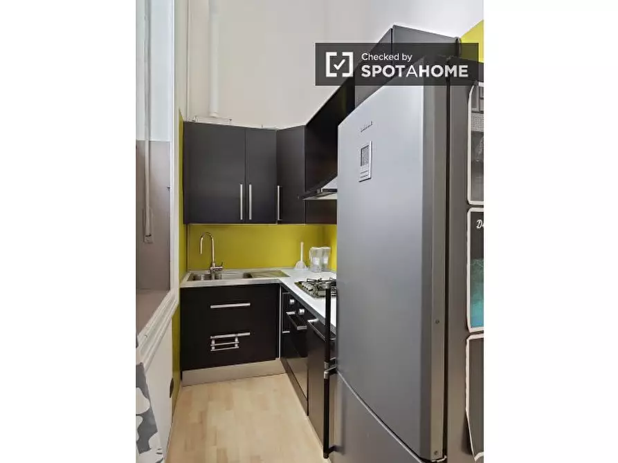 Immagine 4 di Ufficio in affitto  in Viale Edoardo Jenner a Milano