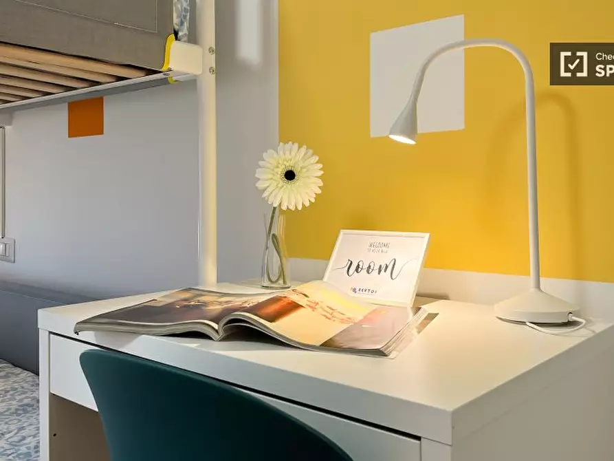 Immagine 11 di Camera condivisa in affitto  in Via Fratelli Rosselli a Milano