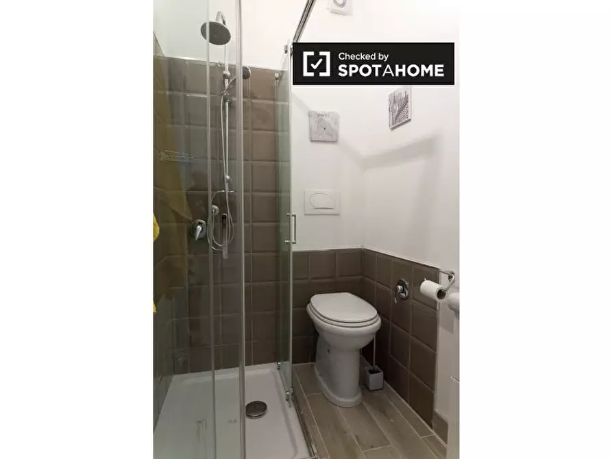 Immagine 14 di Camera condivisa in affitto  in Via Raddusa, 00133 Roma RM, Italy a Roma