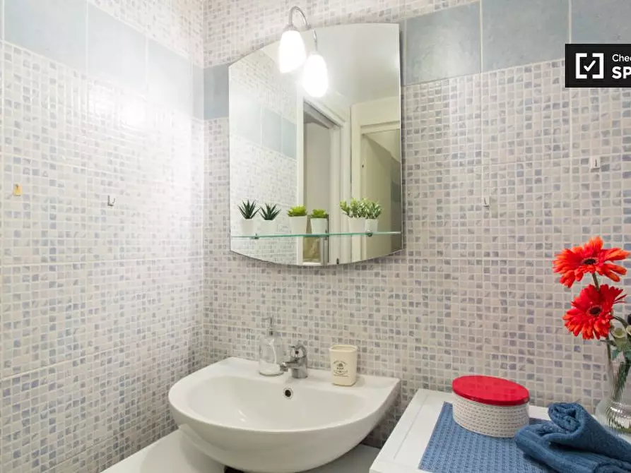 Immagine 13 di Camera condivisa in affitto  in Largo Isabella d'Aragona a Milano