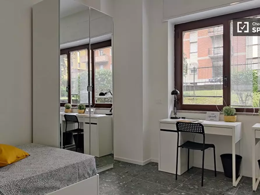 Immagine 18 di Camera condivisa in affitto  in Via Monte S. Genesio a Milano