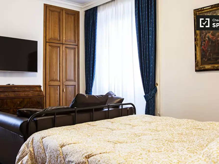 Immagine 19 di Appartamento in affitto  in Piazza dell'Oro a Roma