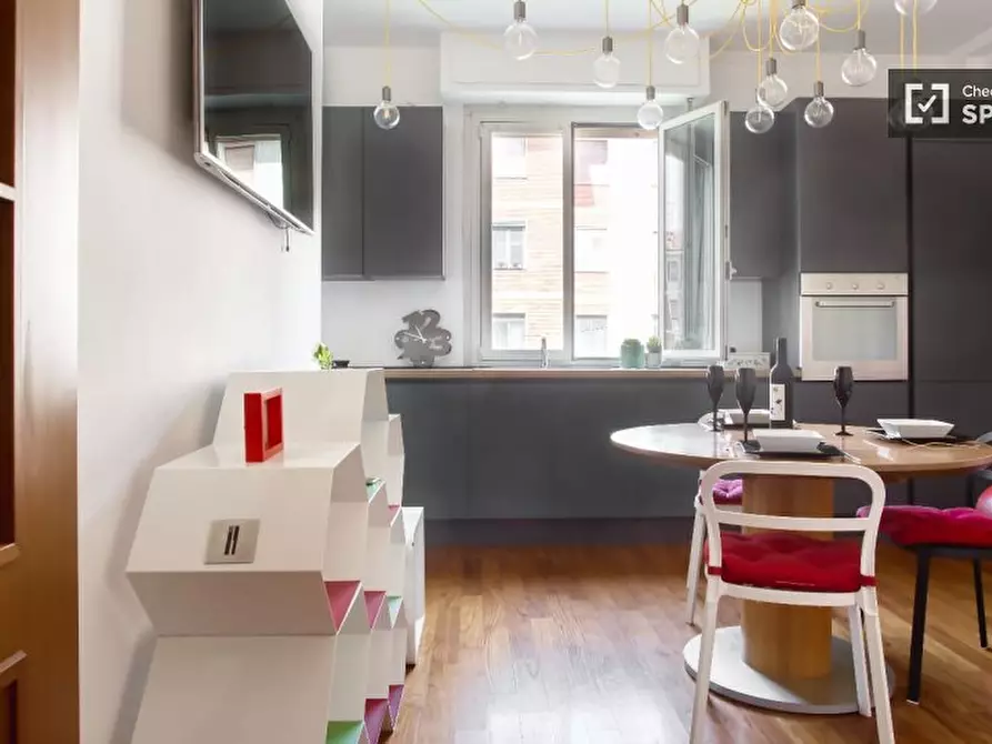 Immagine 3 di Appartamento in affitto  in Via Fratelli Rosselli a Milano