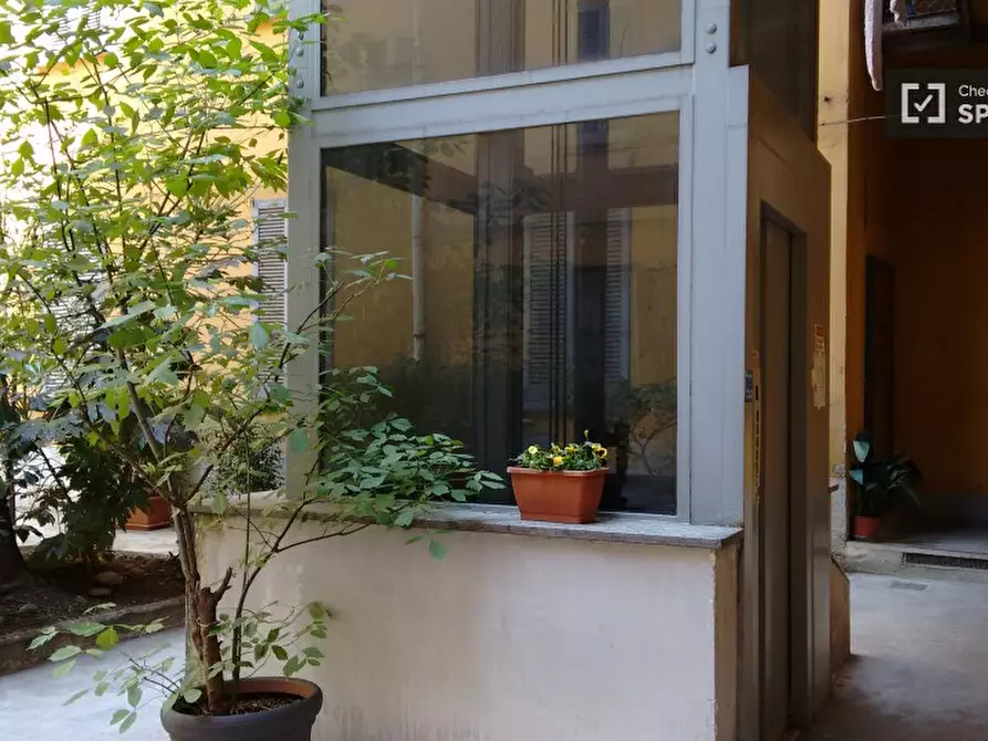 Immagine 10 di Appartamento in affitto  in via Trivulzio a Milano
