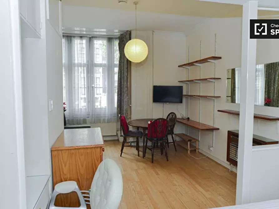 Immagine 15 di Ufficio in affitto  in GF St Anns Villas a Kensington