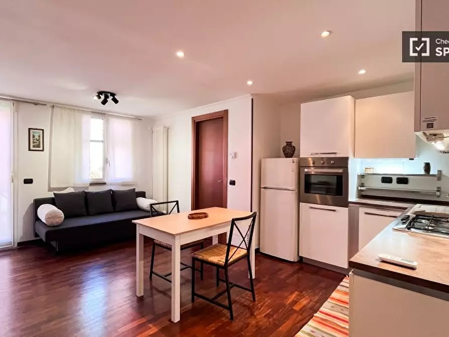 Immagine 1 di Appartamento in affitto  in Via Bovisasca a Milano