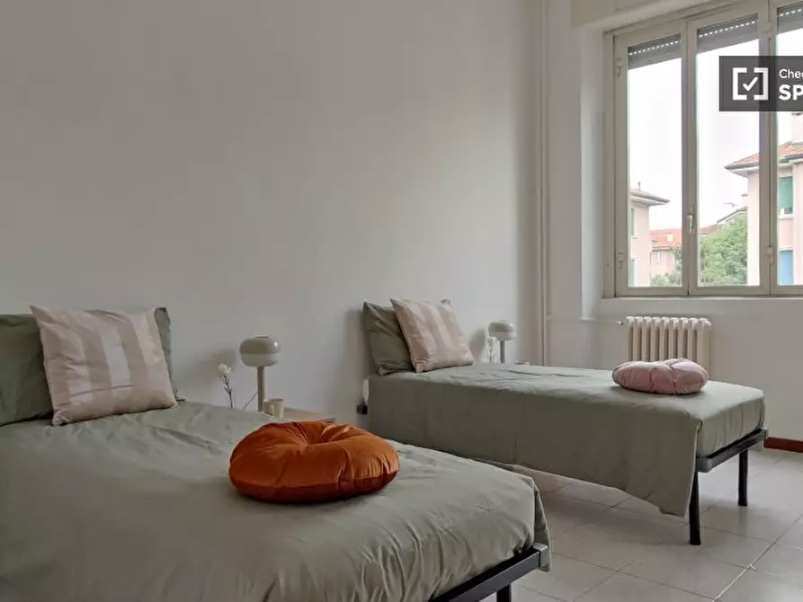 Immagine 6 di Appartamento in affitto  in Via Voltri a Milano