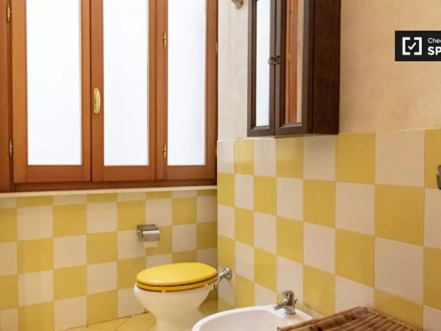 Immagine 19 di Camera condivisa in affitto  in Viale Carso a Roma