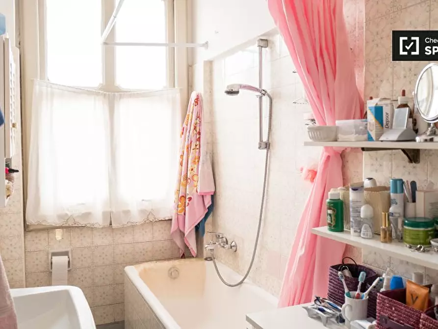 Immagine 16 di Camera condivisa in affitto  in Via Arienti, 40124 Bologna BO, Italy a Bologna