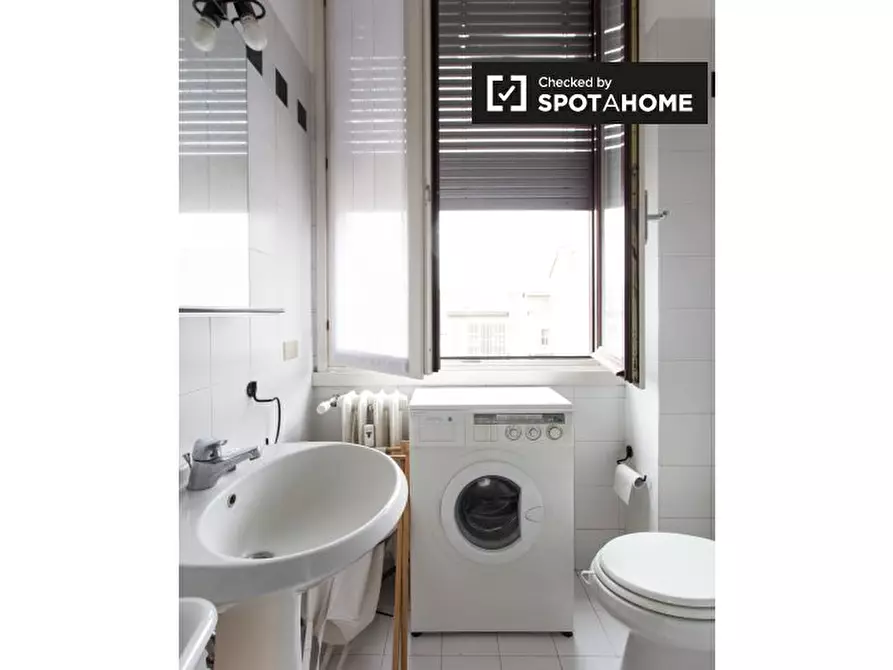 Immagine 13 di Ufficio in affitto  in Via Odoardo Tabacchi, 20136 Milano MI, Italy a Milano