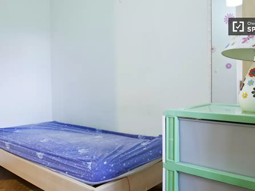 Immagine 3 di Camera condivisa in affitto  in Via Tiburtina a Roma