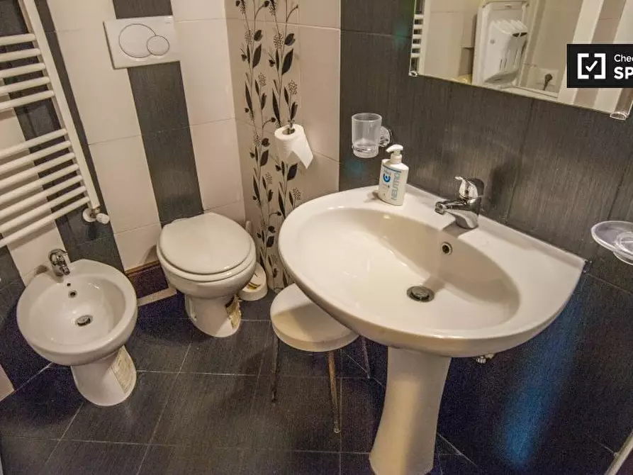 Immagine 13 di Appartamento in affitto  in Via di S. Maria Maggiore a Roma