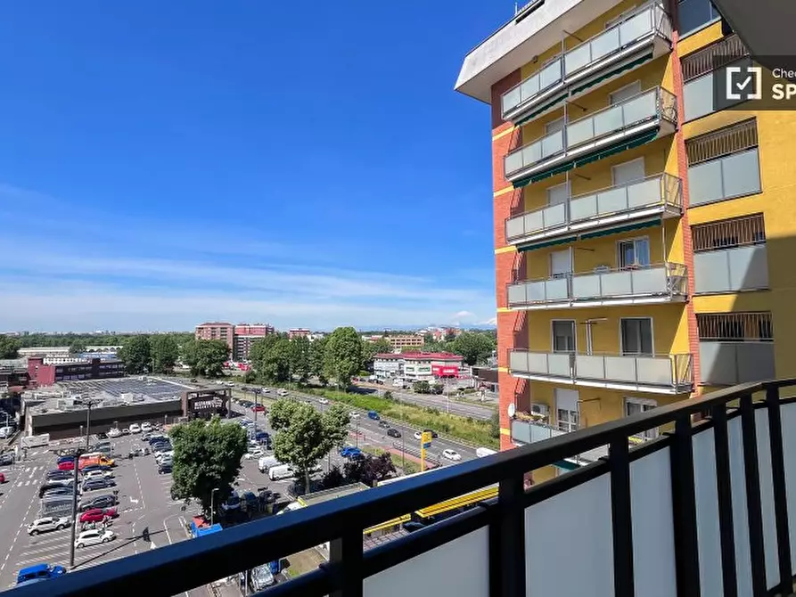 Immagine 8 di Camera condivisa in affitto  in Via Monte Sabotino a Cinisello Balsamo