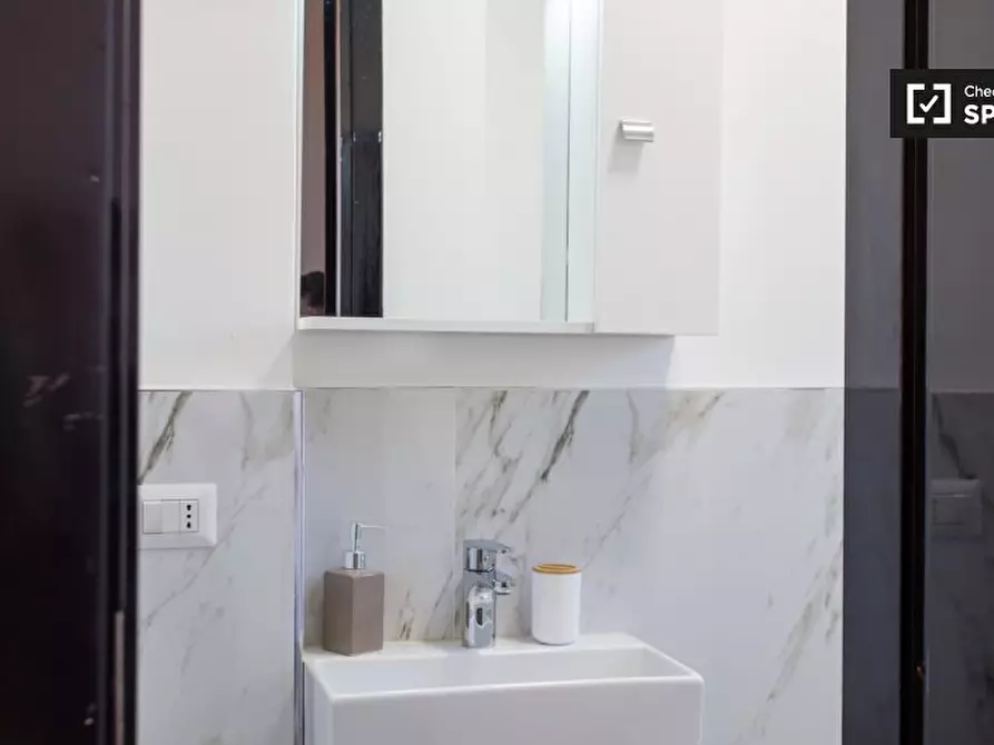 Immagine 9 di Ufficio in affitto  in Via Giovanni Battista Pergolesi a Milano