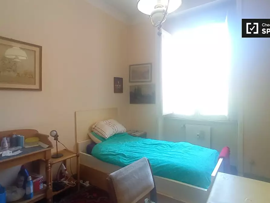 Immagine 9 di Camera condivisa in affitto  in Via Filippo Corridoni a Roma