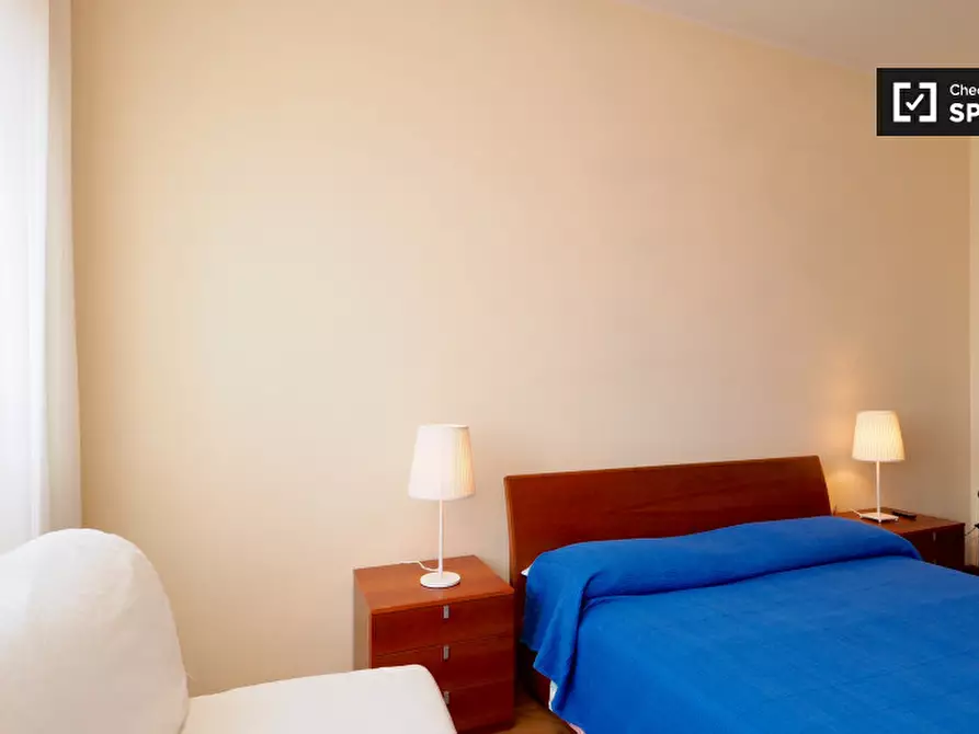 Immagine 3 di Camera condivisa in affitto  in Via Pace a San Donato Milanese