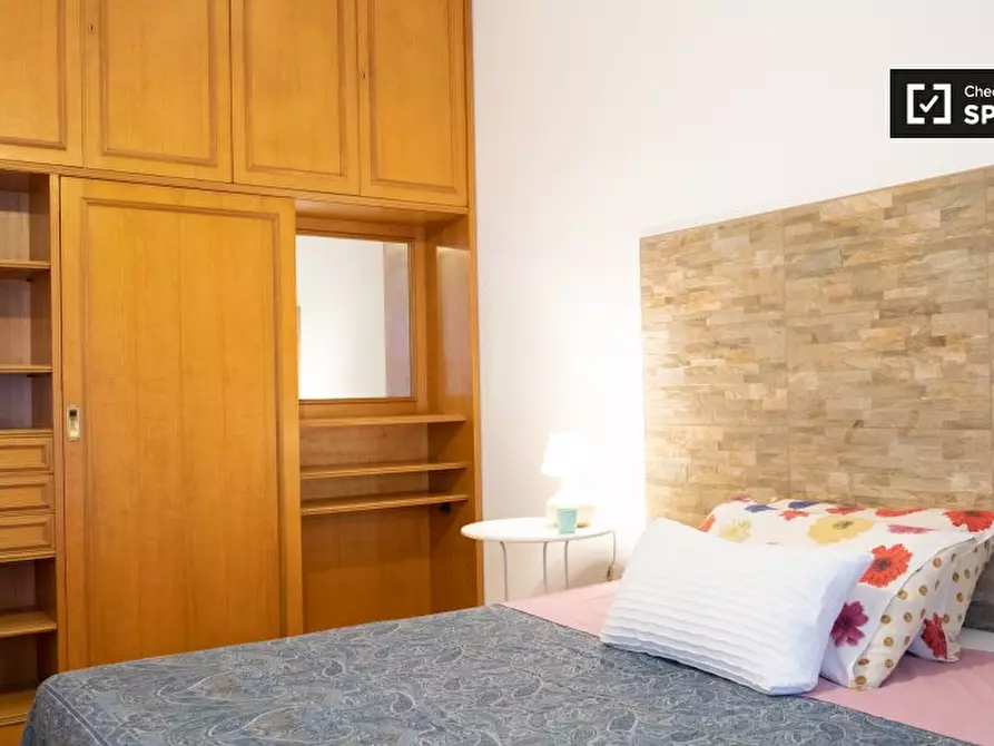 Immagine 3 di Camera condivisa in affitto  in Via dei Campani, 00185 Roma RM, Italy a Roma