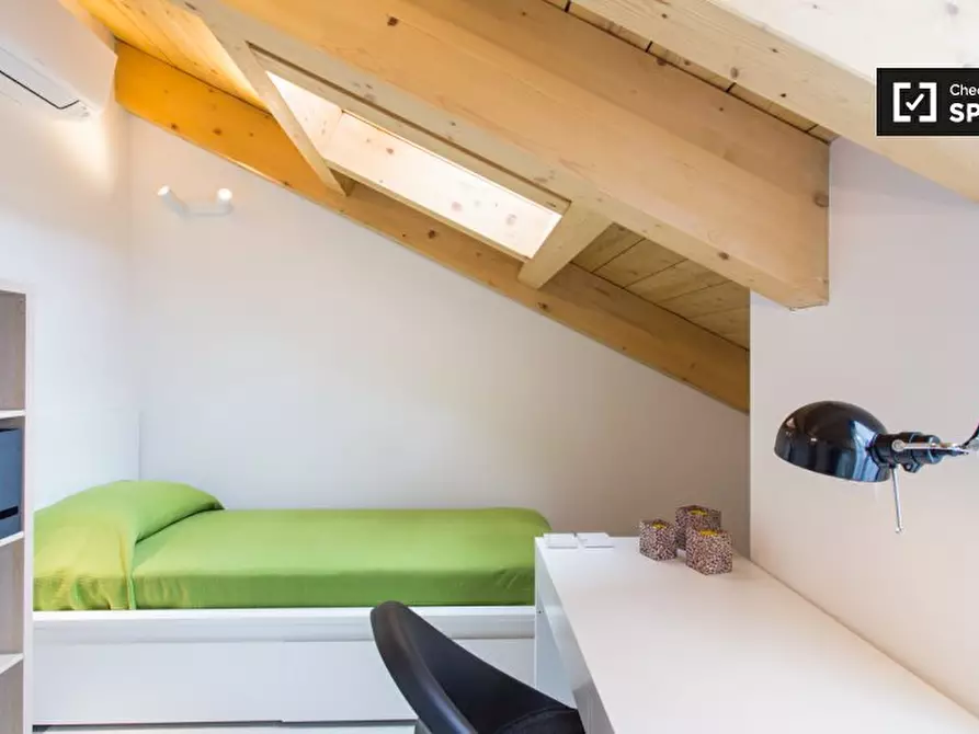 Immagine 2 di Camera condivisa in affitto  in Viale Bligny a Milano