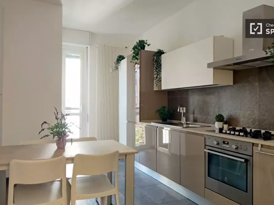 Immagine 10 di Camera condivisa in affitto  in Piazza Carlo Caneva a Milano