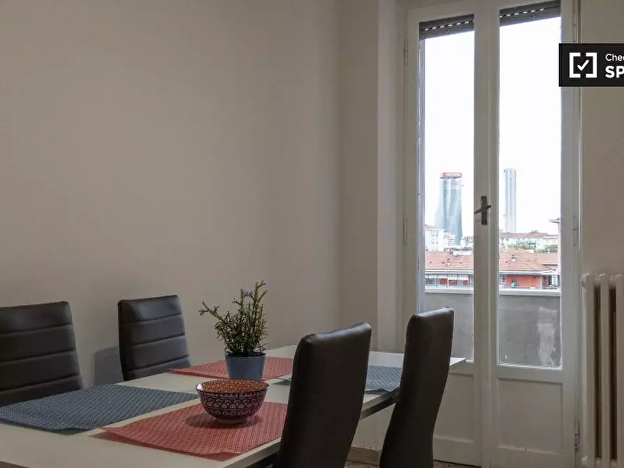 Immagine 9 di Camera condivisa in affitto  in Via Saverio Altamura a Milano