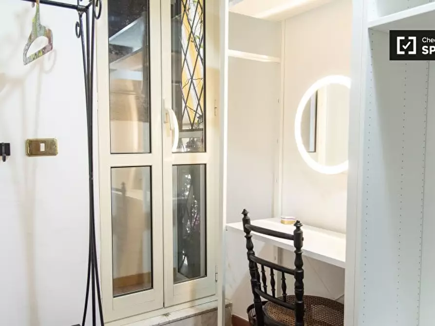 Immagine 2 di Camera condivisa in affitto  in Via Matteo Boiardo a Roma