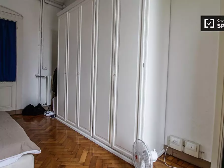 Immagine 5 di Camera condivisa in affitto  in Corso S. Maurizio a Torino