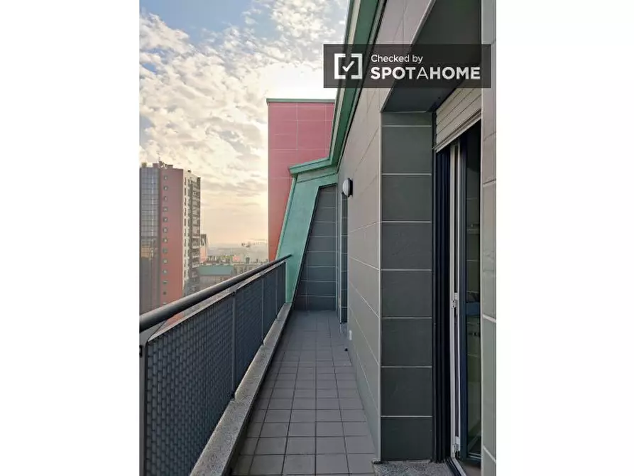 Immagine 5 di Appartamento in affitto  in Via Enrico Cosenz a Milano