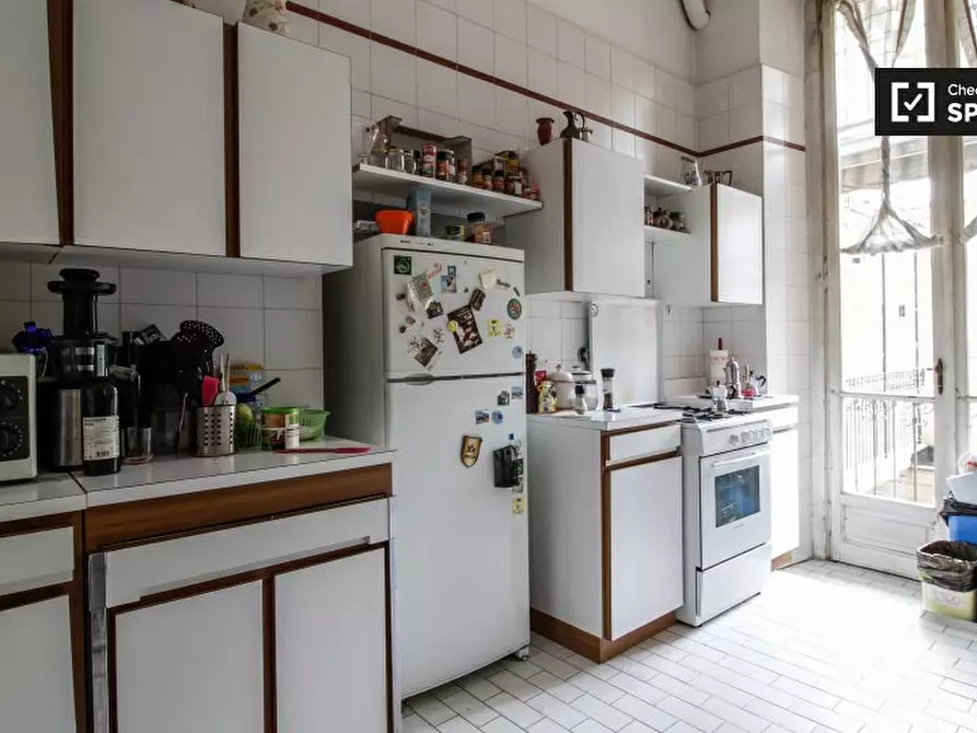 Immagine 17 di Camera condivisa in affitto  in Corso S. Maurizio a Torino