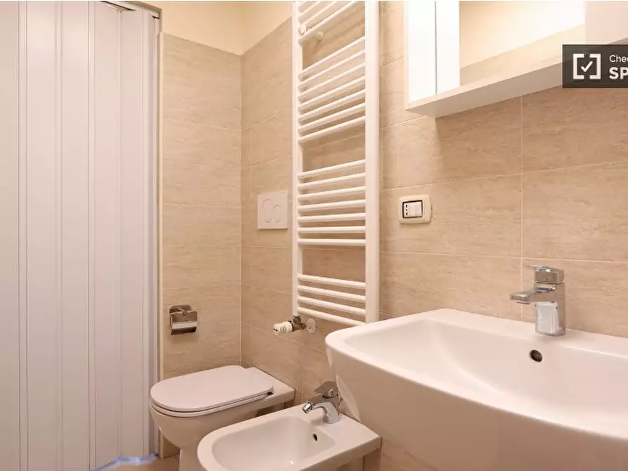 Immagine 10 di Appartamento in affitto  in Via Giovanni Battista Varè a Milano